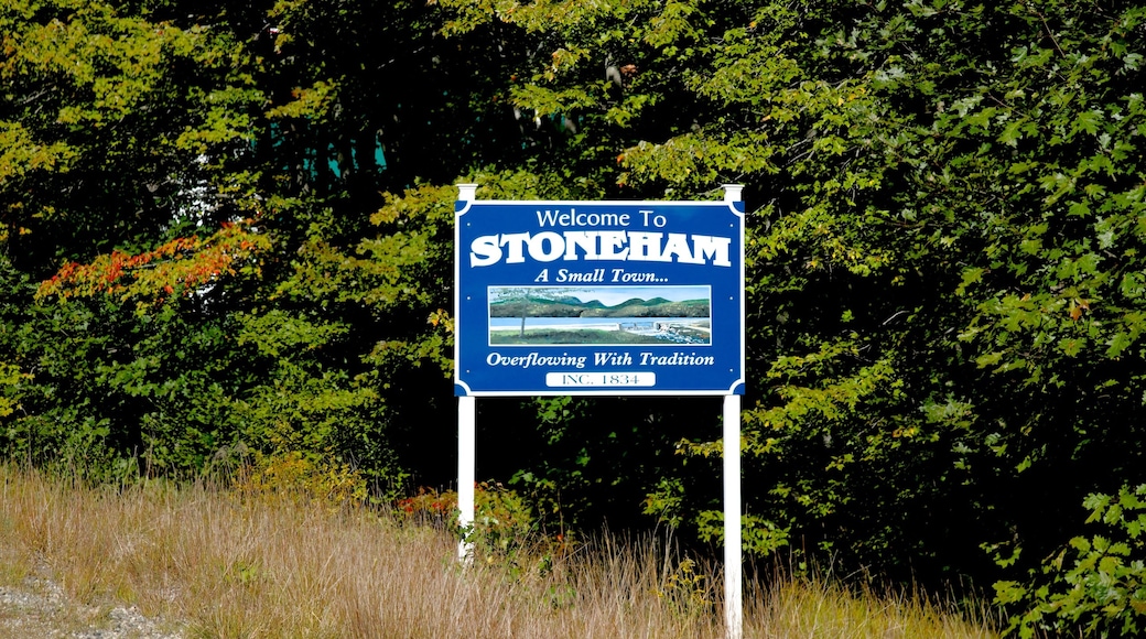 Stoneham which includes signage