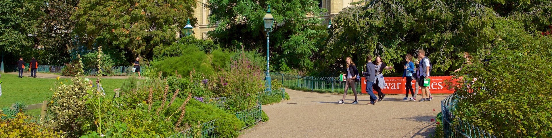 Brighton Dome featuring a garden