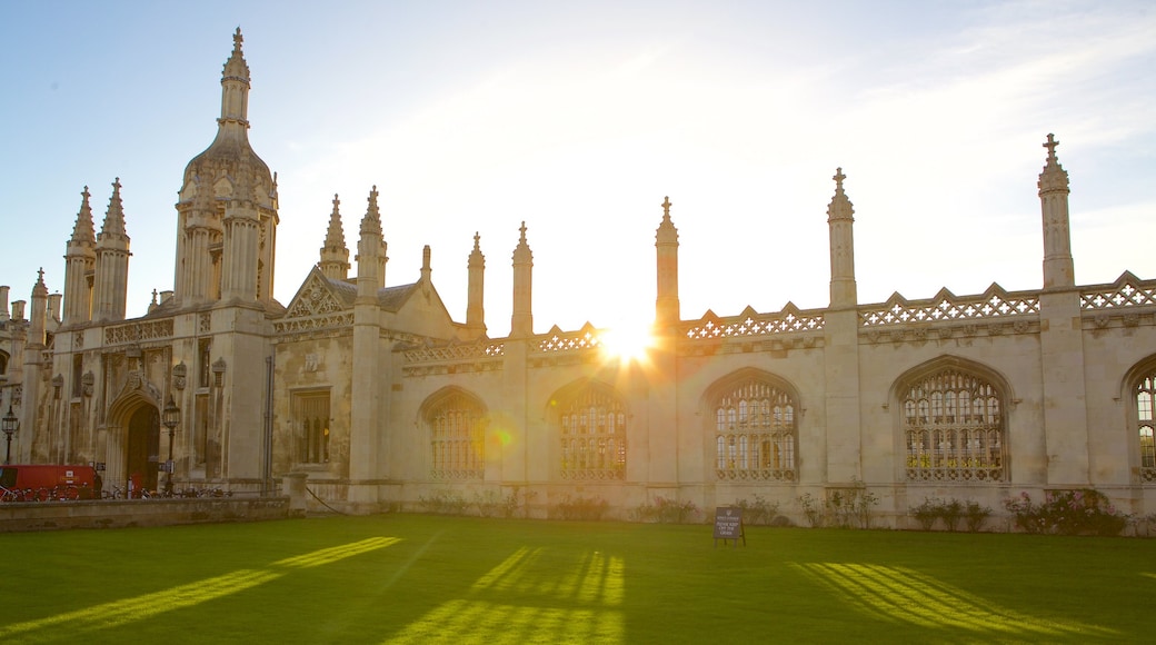 King\'s College Chapel showing heritage architecture and heritage elements