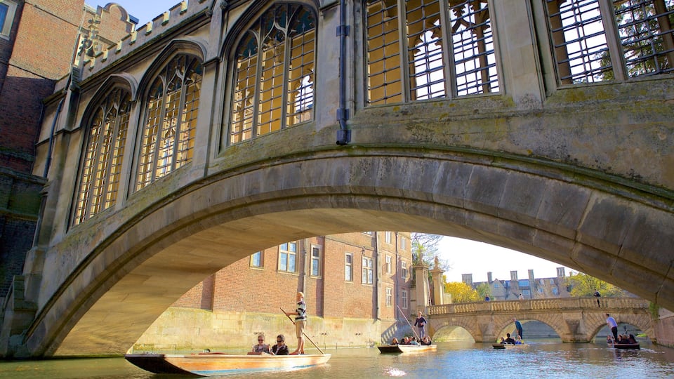 Bridge of Sighs featuring kayaking or canoeing, a bridge and heritage elements