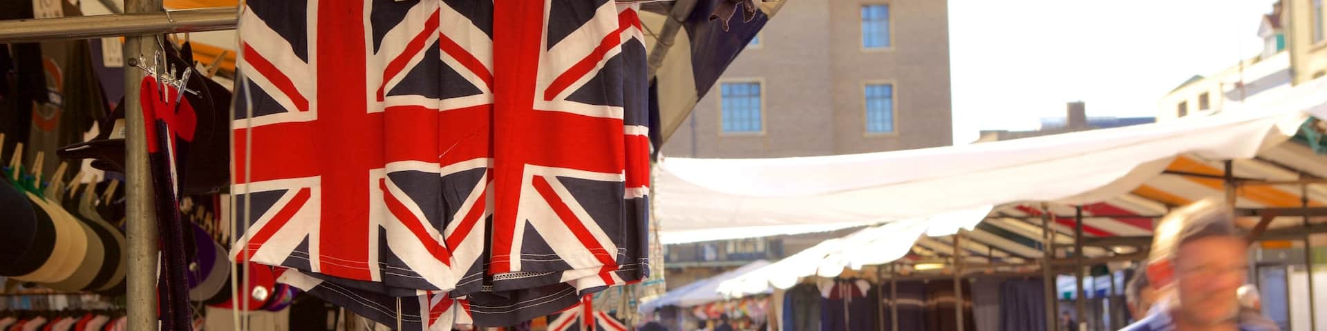 Cambridge Market Square featuring markets