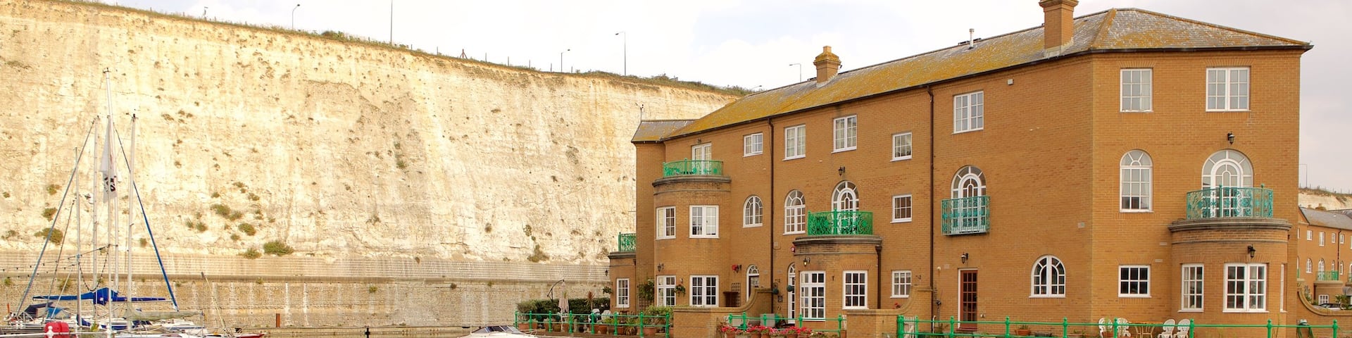 Brighton Marina which includes a marina and a house