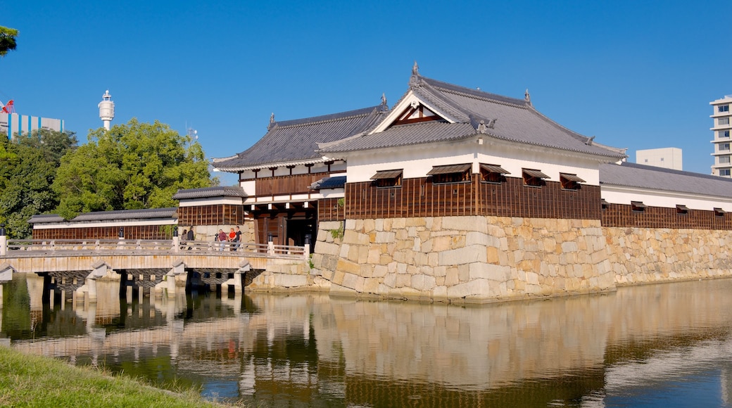 Hiroshima Castle featuring a castle