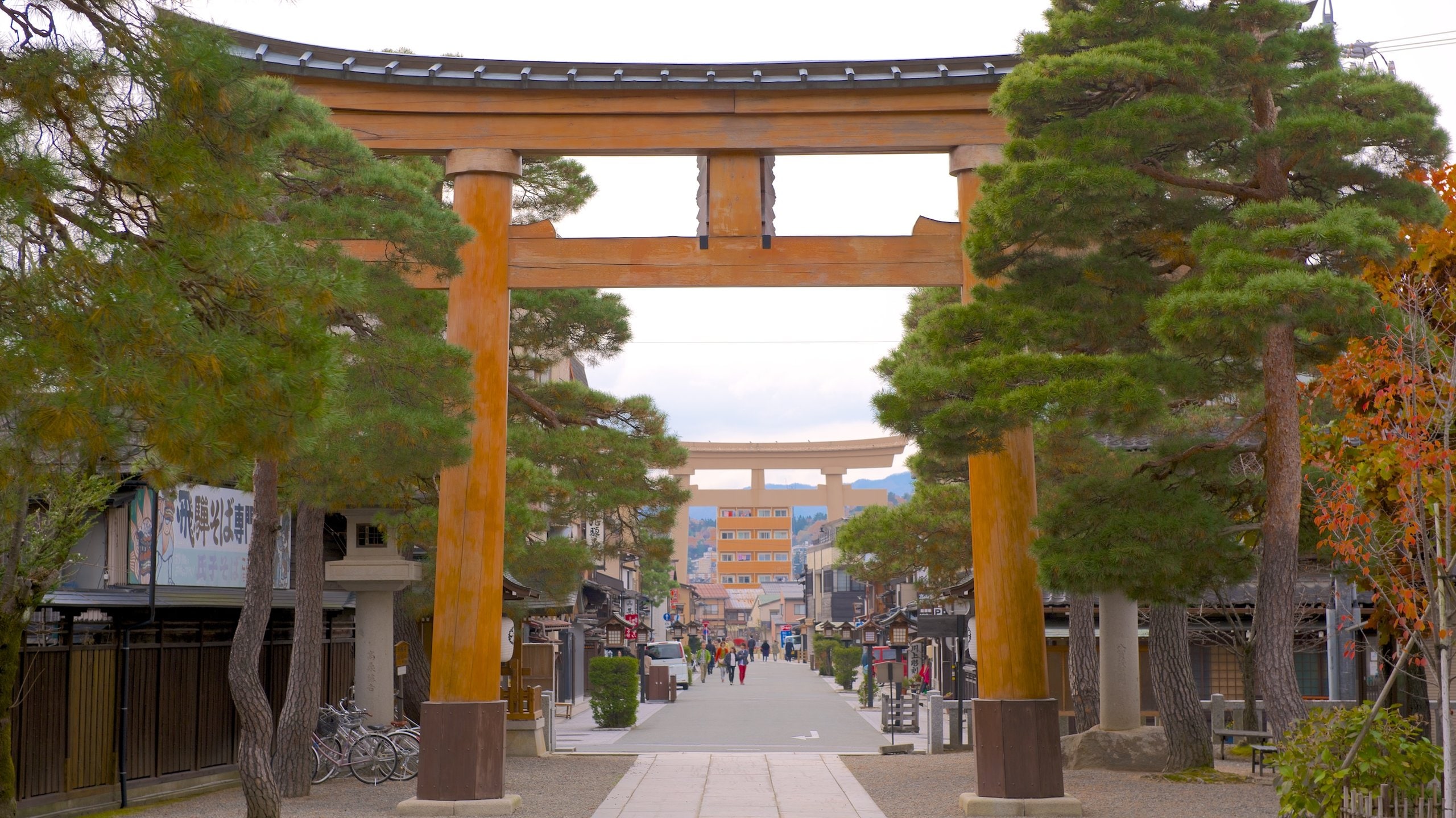Takayama Yatai Kaikan in Hida Takayama Onsen Touren und Aktivitäten