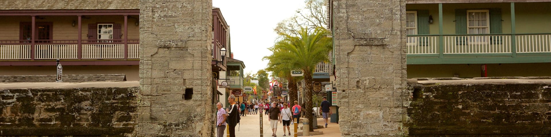 Old City Gates which includes heritage elements