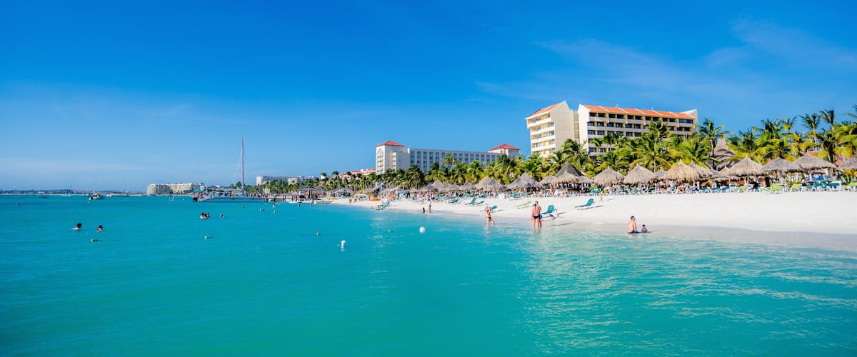 Palm Beach bevat een zandstrand