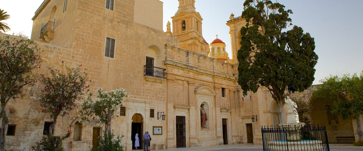 Malta que incluye elementos del patrimonio