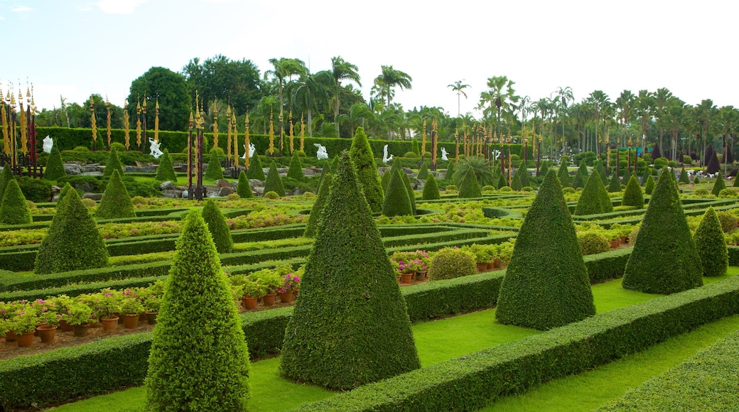 Nong Nooch Tropical Botanical Garden featuring a park