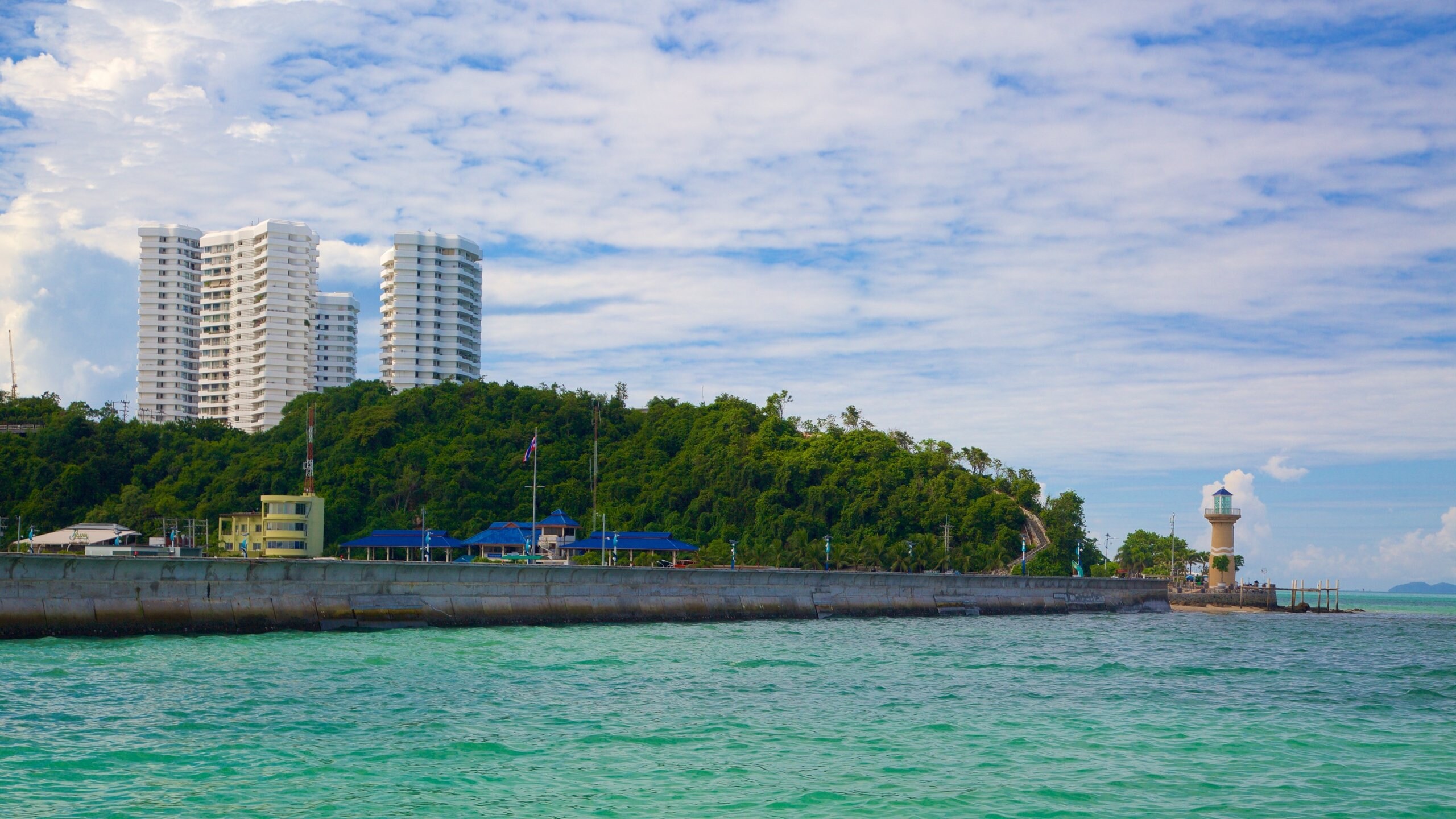 Pattaya que incluye vistas generales de la costa