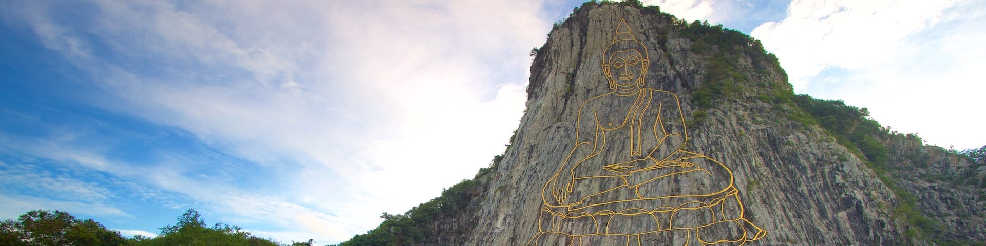 Buddha Mountain which includes mountains and religious elements