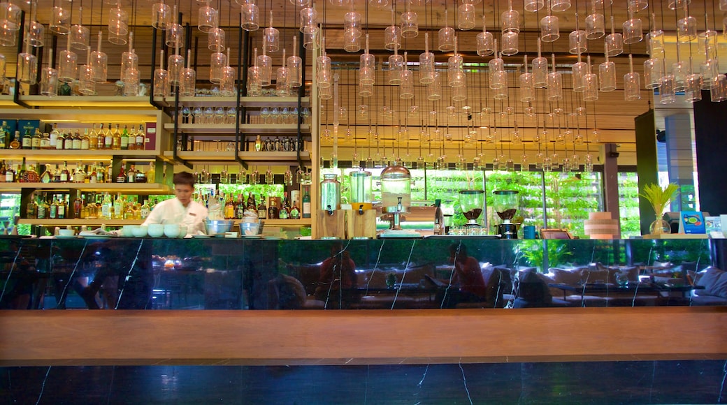 Sukhumvit mit einem Bar