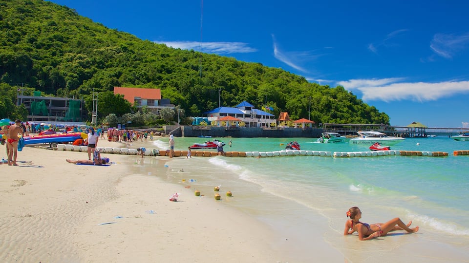 Ta-Yai Beach which includes a sandy beach as well as an individual femail