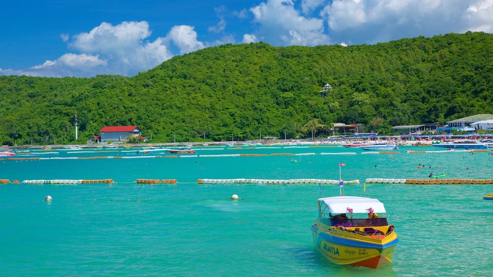 Ta-Yai Beach showing general coastal views, boating and tropical scenes
