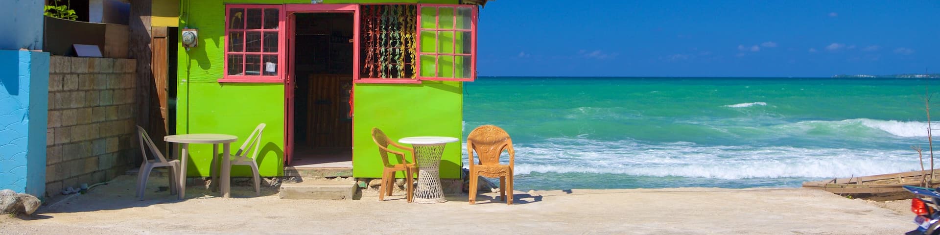 West End das einen allgemeine KĂŒstenansicht und Haus