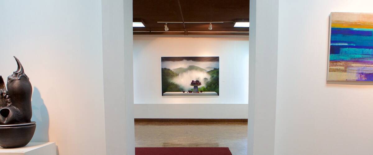 National Gallery of Jamaica featuring art and interior views