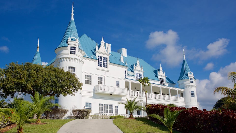Cooper\'s Castle caracterizando uma casa