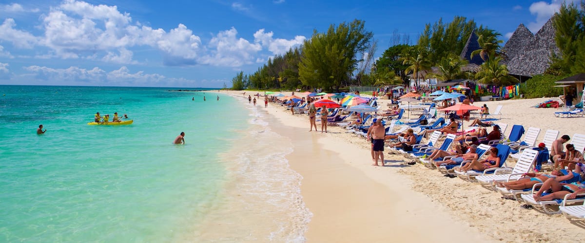 Taino Beach bevat zwemmen, een luxueus hotel of resort en kajakken of kanoën