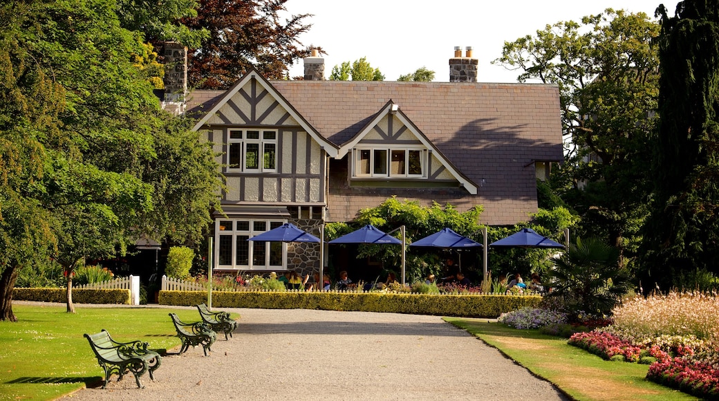 Christchurch Botanic Gardens which includes heritage elements