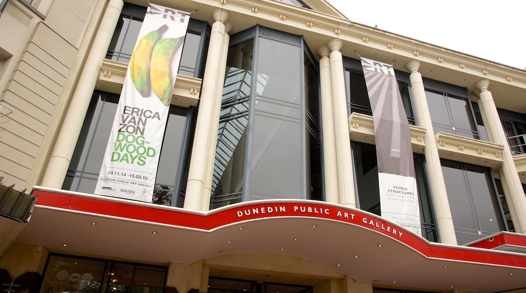 Dunedin Public Art Gallery