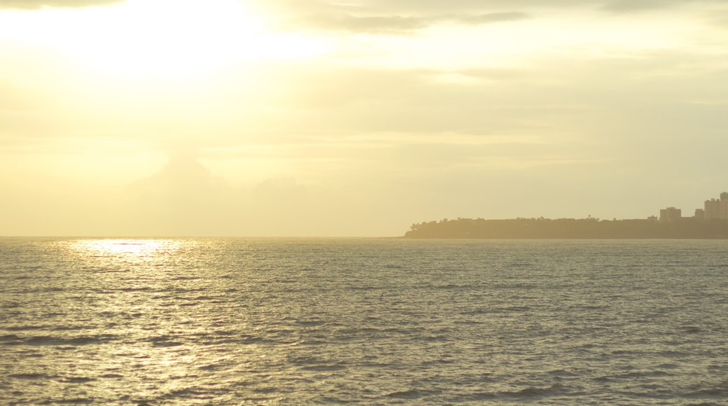 Marine Drive showing a sunset and general coastal views