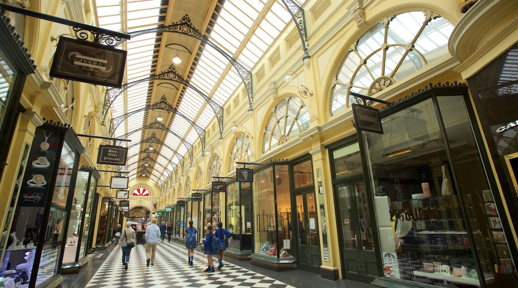 Royal Arcade qui includes shopping et vues intérieures