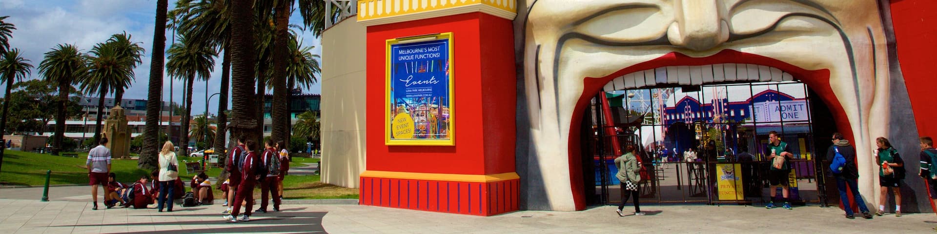 Luna Park featuring rides