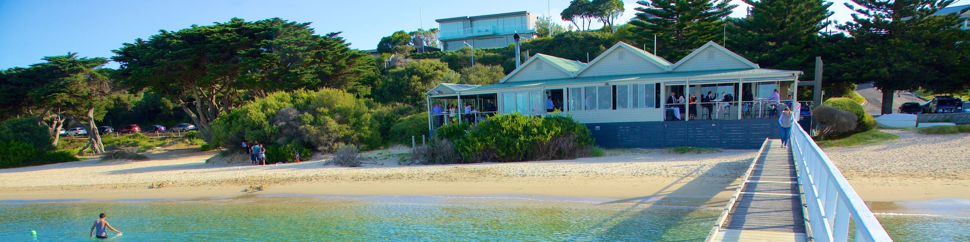 Sorrento Front Beach featuring a sandy beach