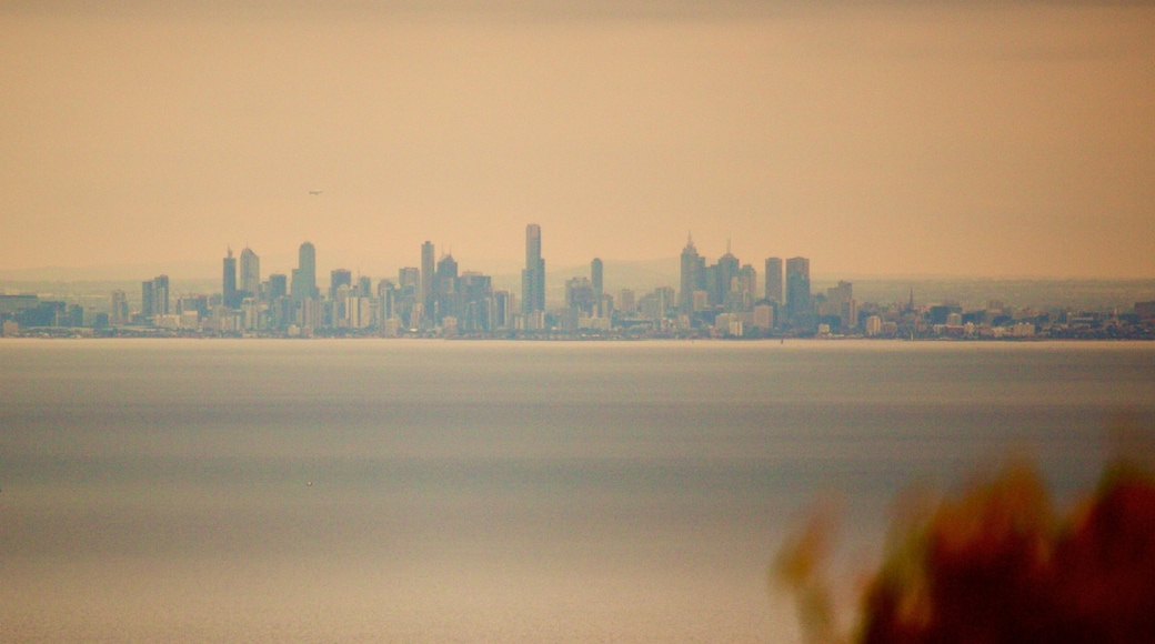 Melbourne featuring a city, a sunset and skyline