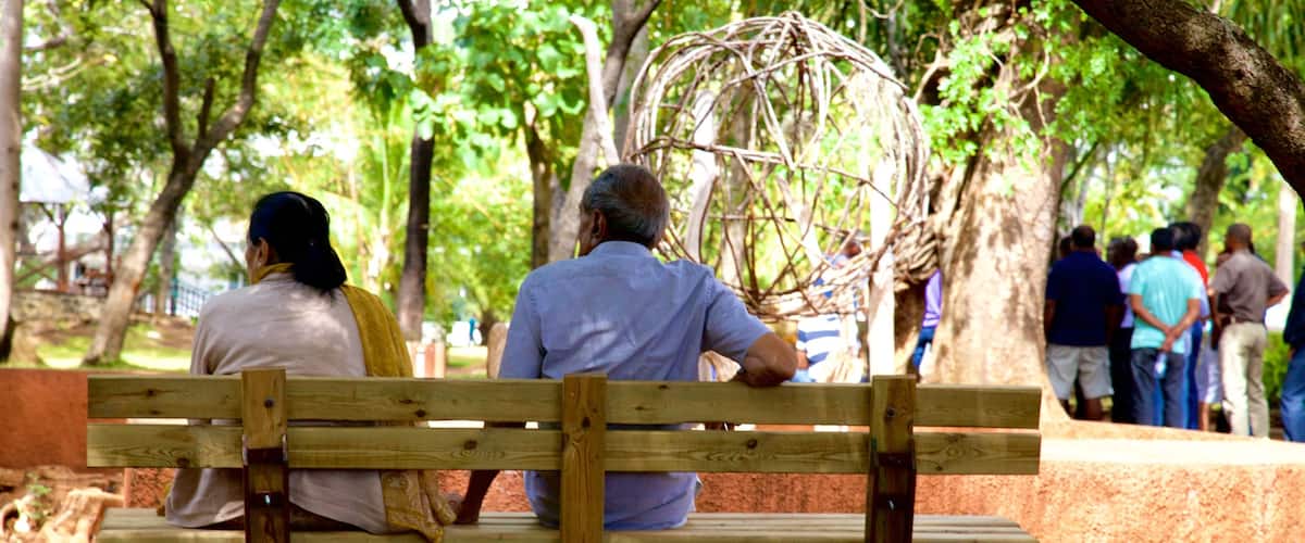 La Réunion qui includes jardin aussi bien que couple