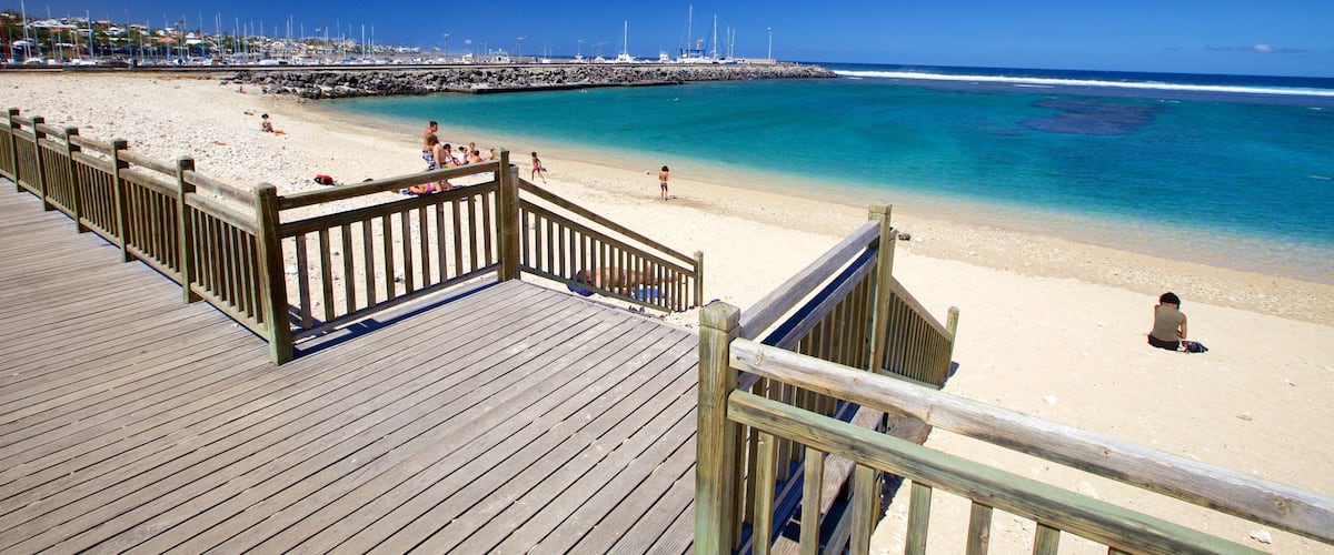 Saint-Pierre which includes a beach