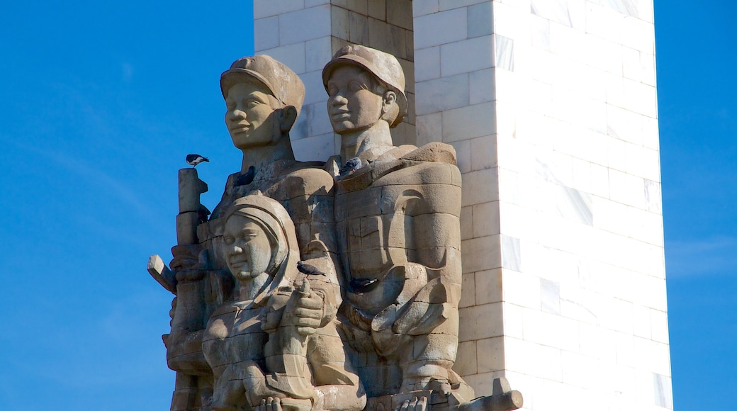 Cambodia-Vietnam Friendship Monument which includes a monument and a statue or sculpture