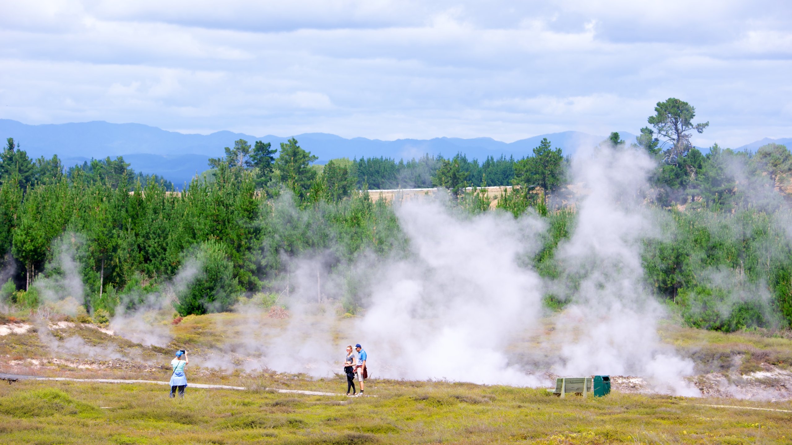 Craters of the Moon showing tranquil scenes and mist or fog