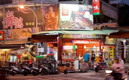 台南海安藝術公寓評價、藝術氛圍體驗、便利美食住宿資訊 – 市中心藝術風民宿 - 照片 12