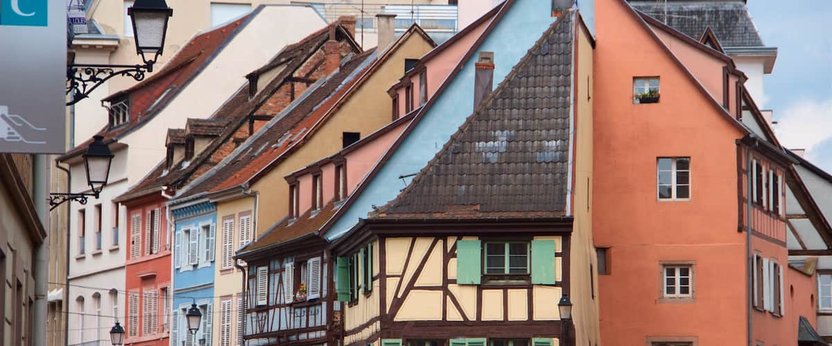 Colmar featuring a city