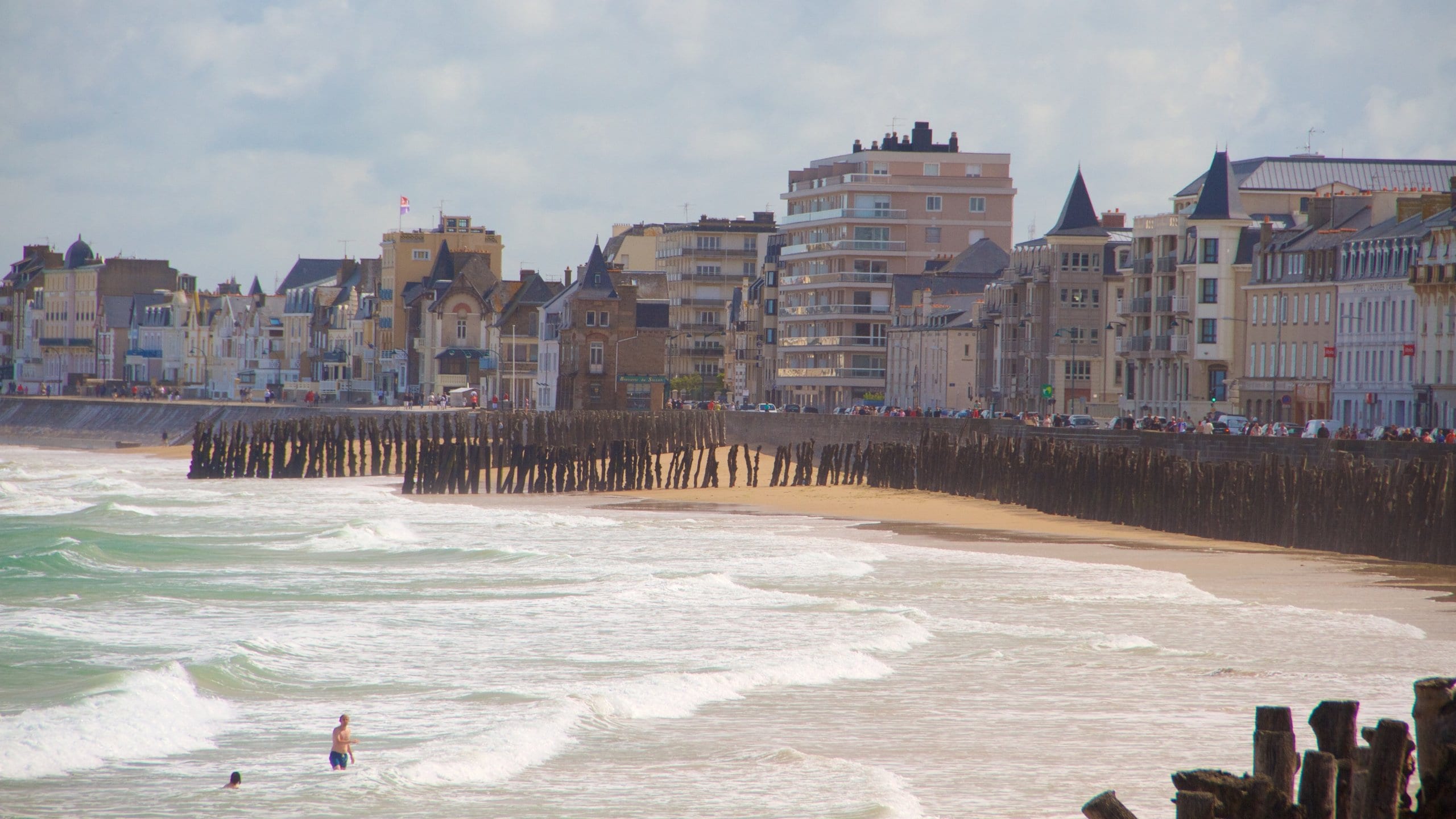 Saint-Malo featuring a sandy beach, rocky coastline and general coastal views