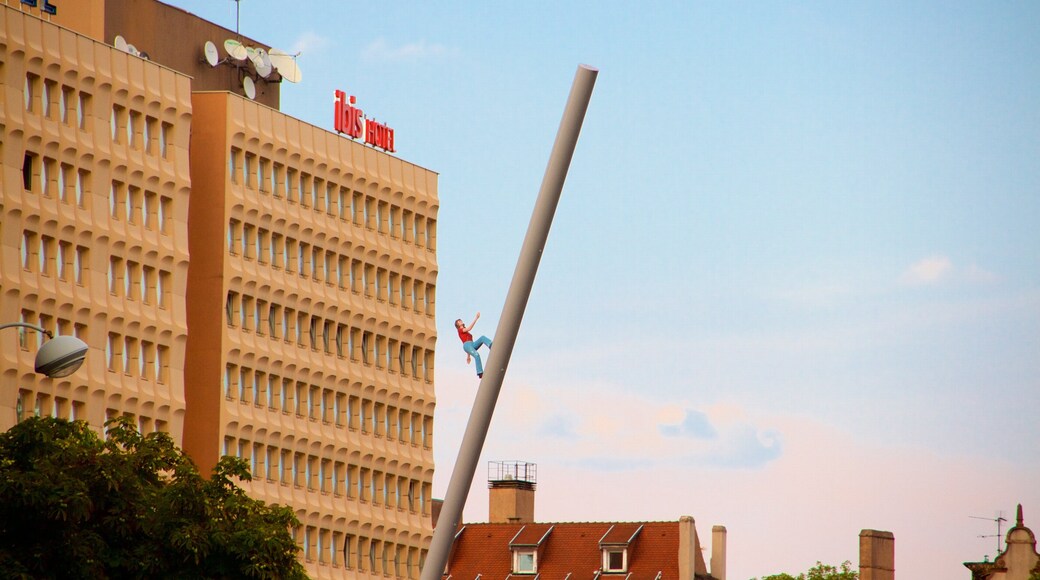 Train Station Square showing a city