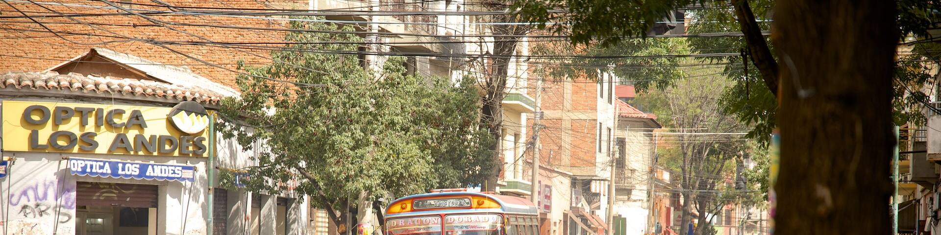 Cochabamba mettant en vedette ville
