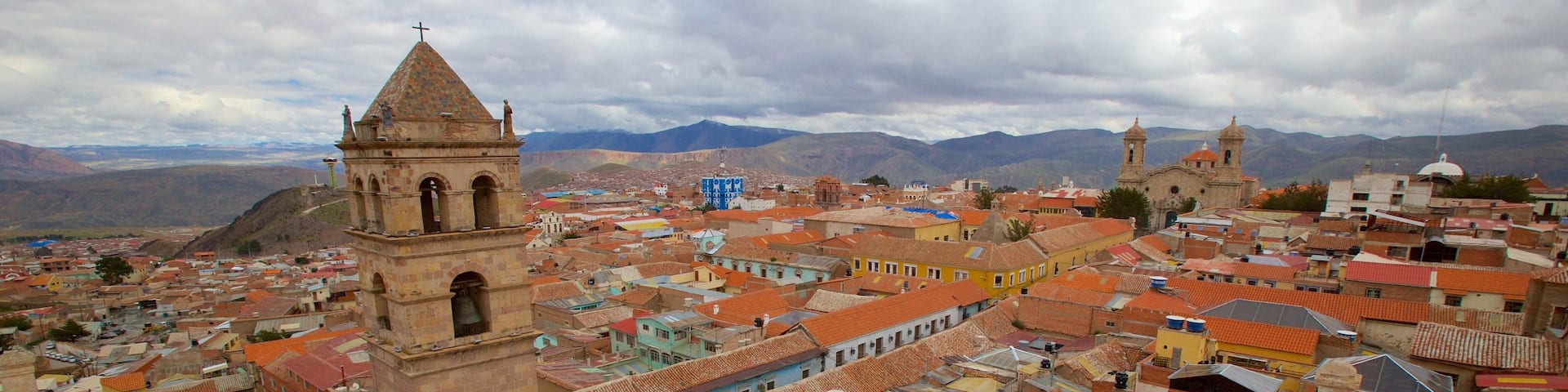 Potosi showing a city