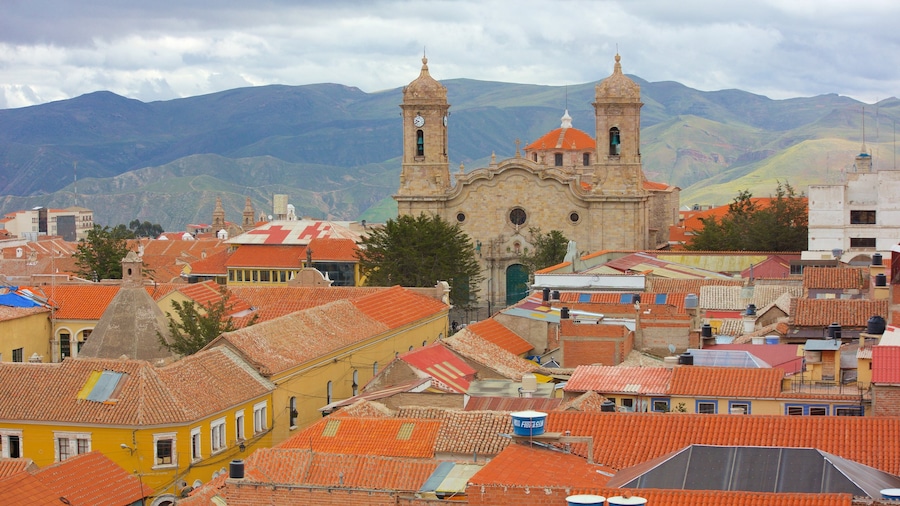 Cerro Rico mostrando una ciudad