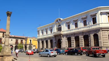 Quetzaltenango featuring a city