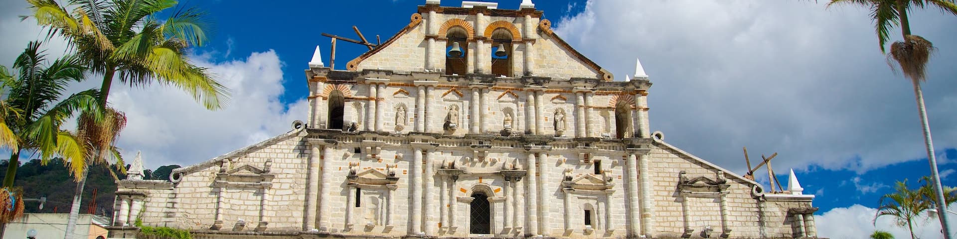 Church of Saint Francis showing a church or cathedral and heritage elements