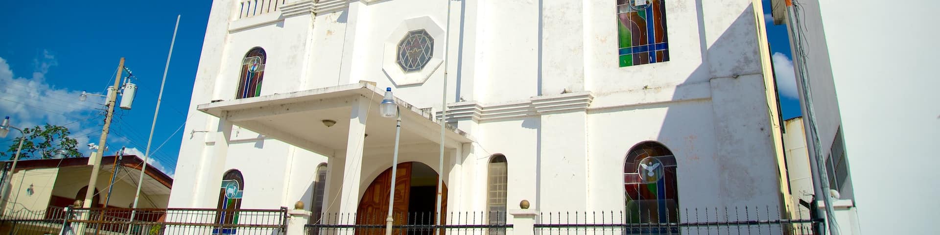 Cathedral of Flores which includes a church or cathedral