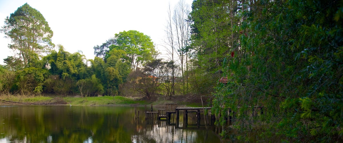 อุทยานแห่งชาติ Las Victorias เนื้อเรื่องที่ ทะเลสาบหรือแอ่งน้ำ และ ทิวทัศน์ป่า