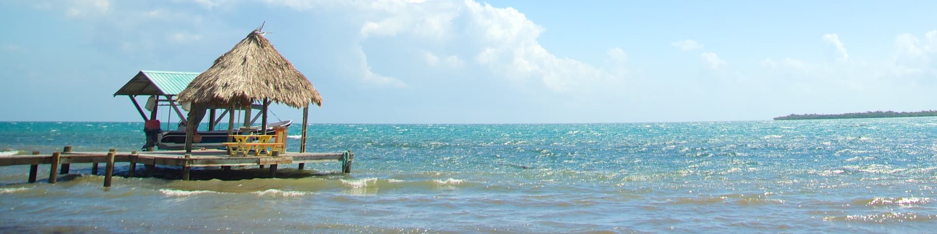 マヤ ビーチ どの含み 海岸線の眺め と 常夏の風景
