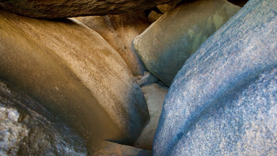 Ayo Rock Formations featuring caves
