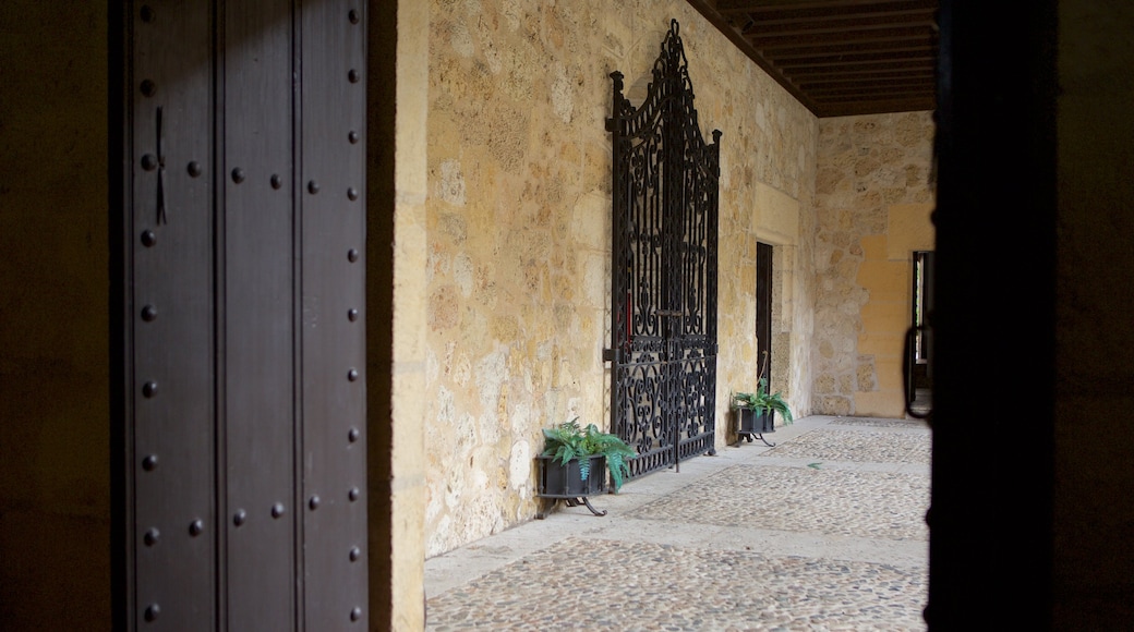 Museo della Casa Reale caratteristiche di vista interna