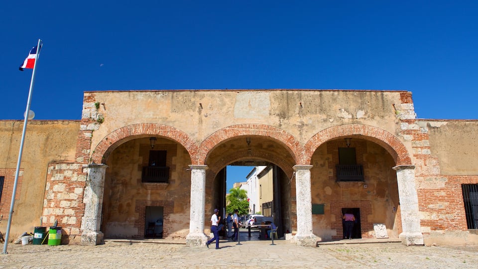Fort Ozama which includes heritage elements
