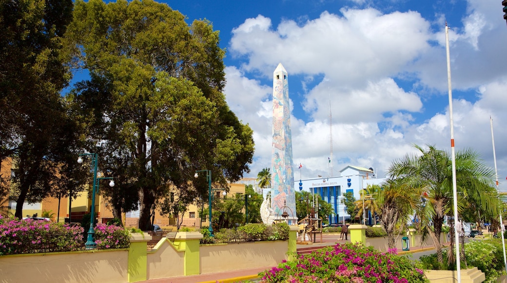 El Obelisco which includes a monument