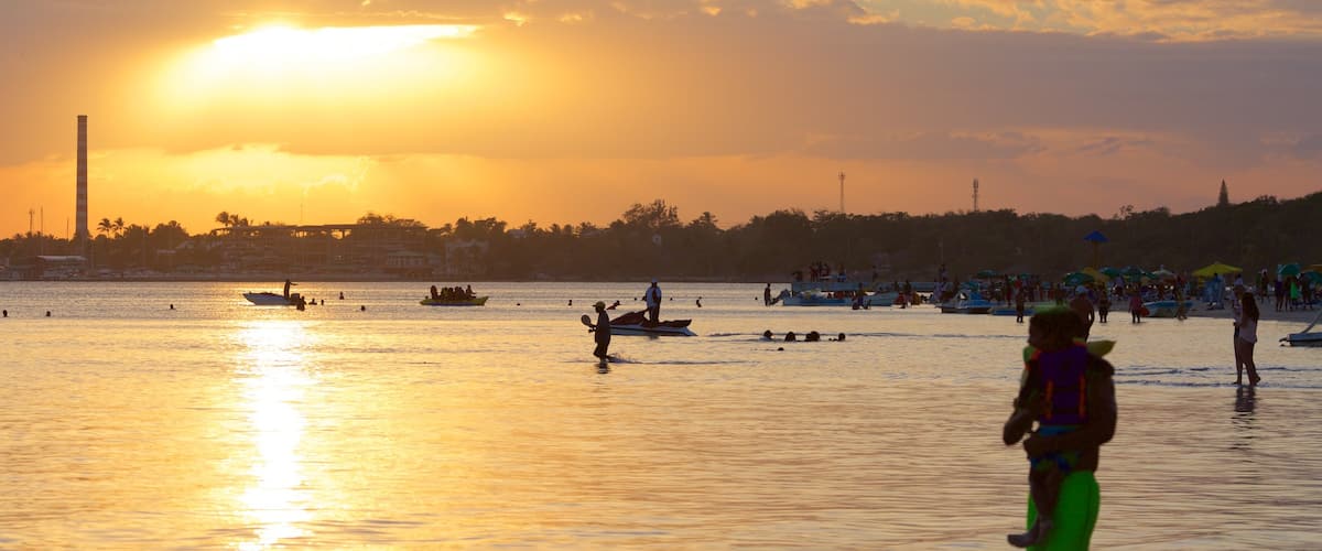 Boca Chica showing general coastal views and a sunset