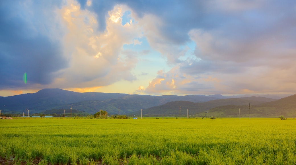 República Dominicana mostrando vistas de paisajes y una puesta de sol